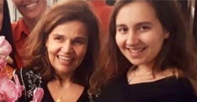 Filha de Claudia Rodrigues se revolta com a Globo ao comentar a demissão da mãe
