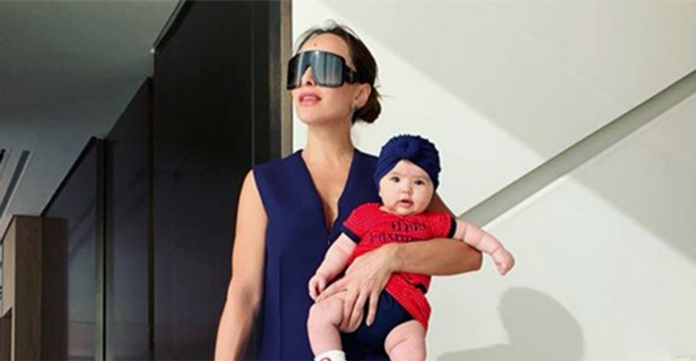 Sabrina Sato abre o closet da Zoe e mostra looks grifados
