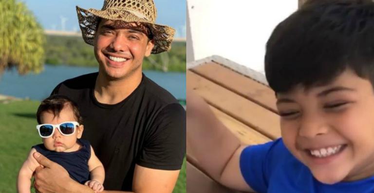 Wesley Safadão grava Yudhy dando papinha para o irmão mais novo, Dom, e derrete fãs
