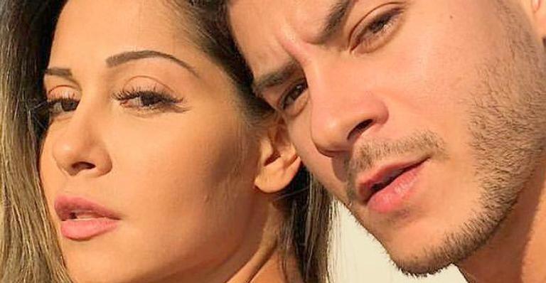 Arthur Aguiar se explica após deixar de seguir a mulher, Mayra Cardi, nas redes sociais