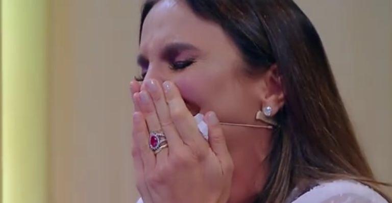 Ivete Sangalo chora com homenagem do filho Marcelo