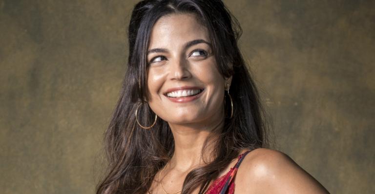 Resumo ‘Órfãos da Terra’: Zuleika usa aplicativo de encontros