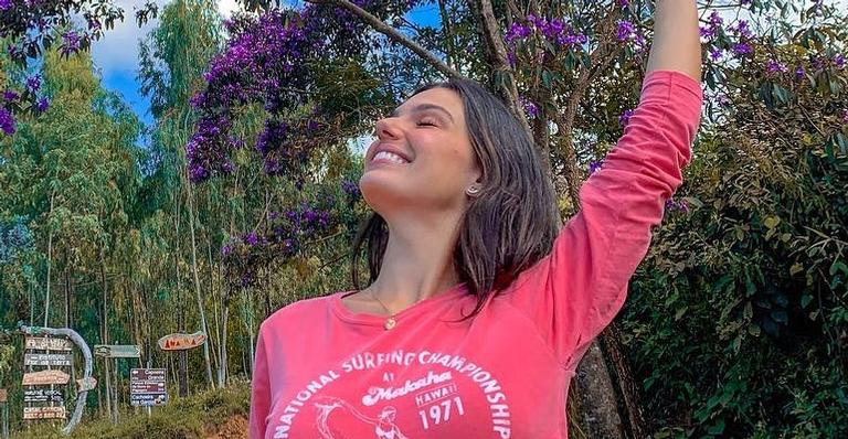 Isis Valverde curte feriado de Páscoa em sua cidade natal: ”Meu lugar”