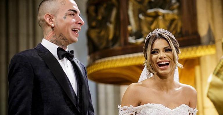 Lexa se declara a MC Guimê ao comemorar 11 meses de casada: ”Meu anjo de luz”