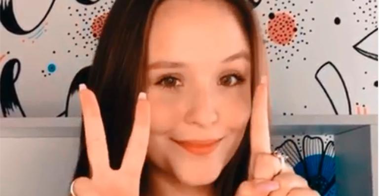 Larissa Manoela atinge milhões de seguidores: ”Obrigada meus anjinhos”