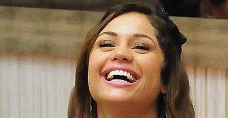 Ex-BBB Maria Melilo rebate críticas após assumir romance com milionário setentão