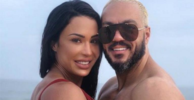 Gracyanne Barbosa fica em choque com livro de Leo Dias sobre a prisão de Belo