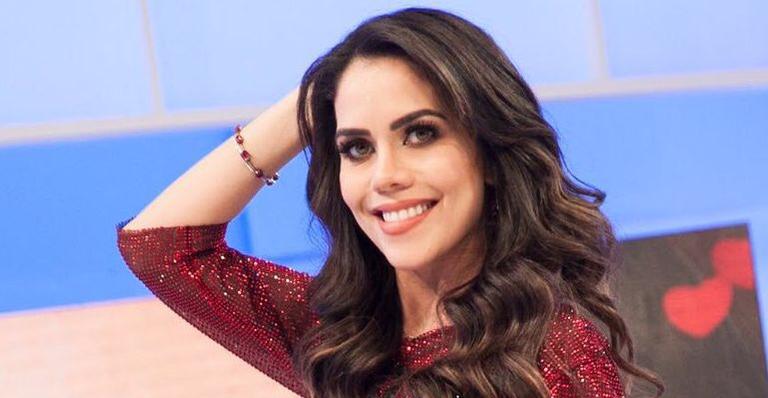 Daniela Albuquerque revela segredo da região íntima: ‘‘Fechadinha’’