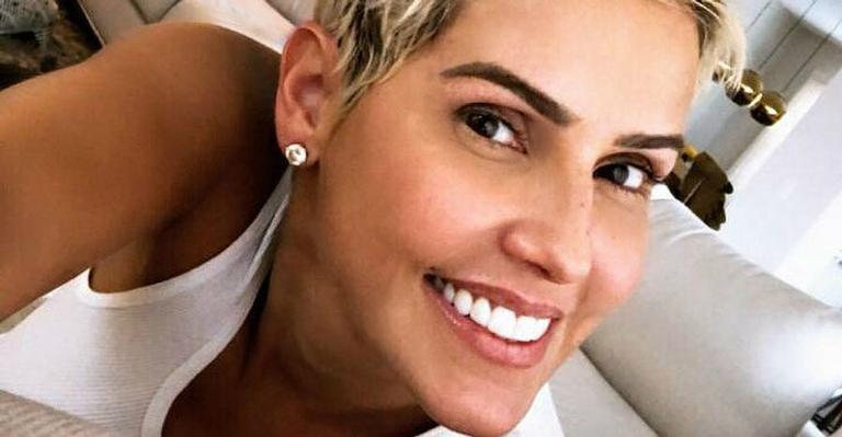 Deborah Secco comemora aniversário da avó com almoço em família: “89 anos”