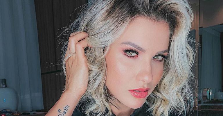 Andressa Suita rala para fazer o filhos pegarem no sono: “Enquanto faço um dormir, o outro espera”