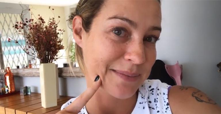 Fila andou? Luana Piovani faz selfie ousada e aumenta rumores de novo affair: ”Língua tem destinatário”