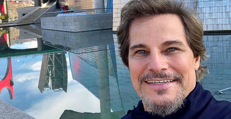 Edson Celulari encontra Lilia Cabral nos estúdios e se declara: ”Amiga querida de muitos anos”
