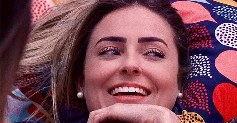 Paula Von Sperling ironiza denúncia na justiça: ”Agora a gente pode falar m*rda em paz”