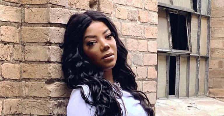Ludmilla passa por tratamento e recupera o movimento das pernas