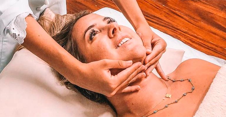 Após cirurgia, Patrícia Leitte surge plena em clique e tranquiliza fãs: ”Super de boa”