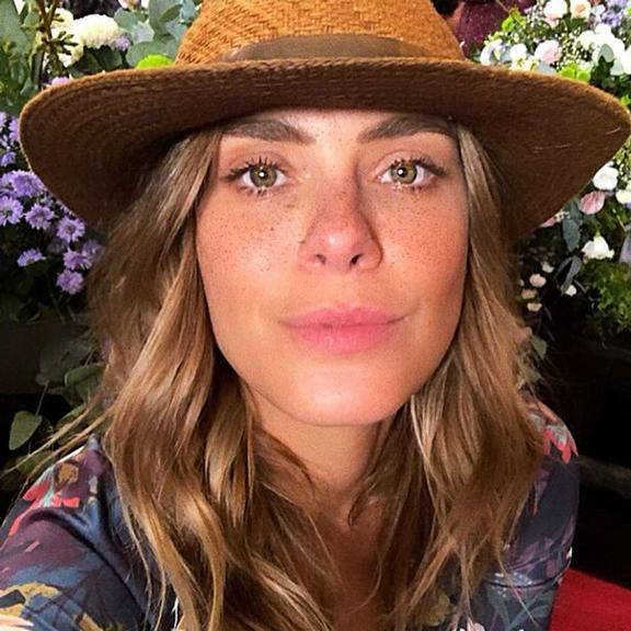 Carolina Dieckmann publica momento raro com os dois filhos