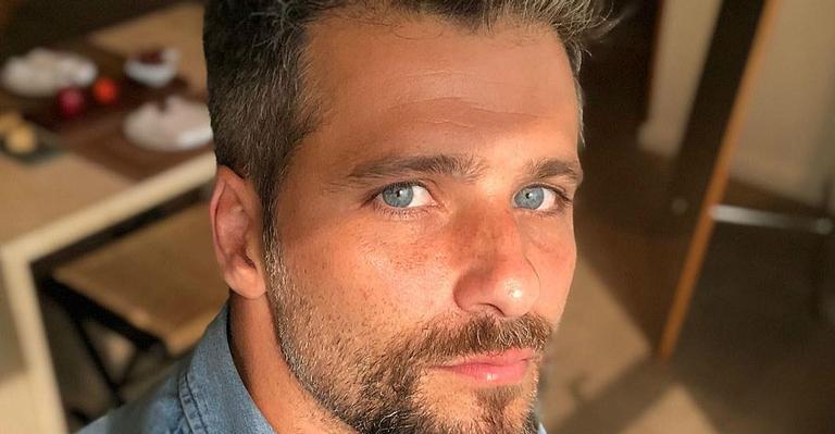 Bruno Gagliasso pede ajuda dos fãs para escolher nome de unicórnio