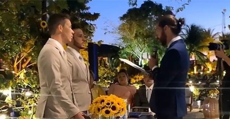 Casamento de Carlinhos Maia é assistido por quase 1 milhão de fãs em vídeo ao vivo