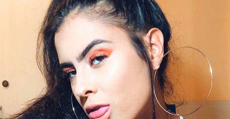Hana Khalil faz carão na web e internautas detonam postura da ex-BBB