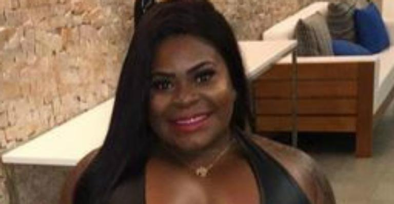 Jojo Todynho aposta em vestido coladinho e impressiona seguidores com curvas: ”Maravilhosa”