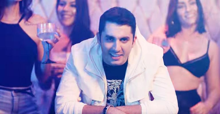 Com participação de Matheus e Kauan, Jonas Esticado lança clipe de seu novo trabalho