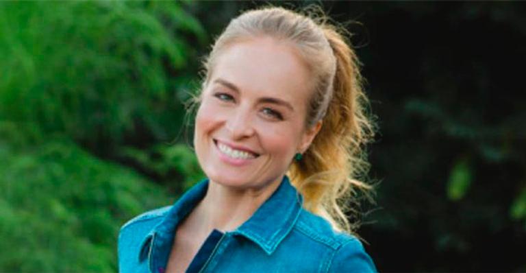 Angélica surge de biquíni aos 45 anos e impressiona pela boa forma