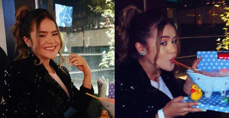 Maisa Silva comemora aniversário com festa surpresa e drink exclusivo