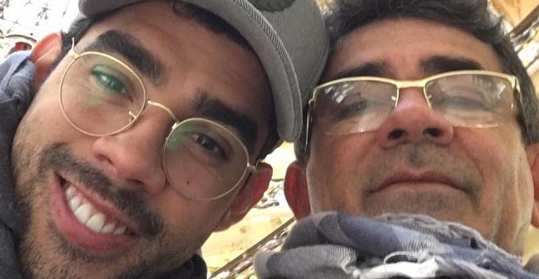 Pai de Gabriel Diniz comove com texto após morte do filho: ”Minha joia partiu”