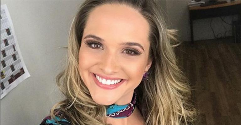 Juliana Paiva faz vídeo dançando em homenagem à seleção feminina brasileira