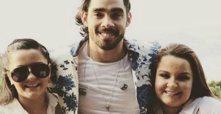 Maiara e Maraisa fazem homenagem especial para Gabriel Diniz em show e comovem fãs