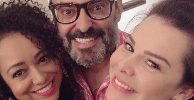 Fernanda Souza celebra reencontro com seu segundo pai: ”Parte da minha vida”