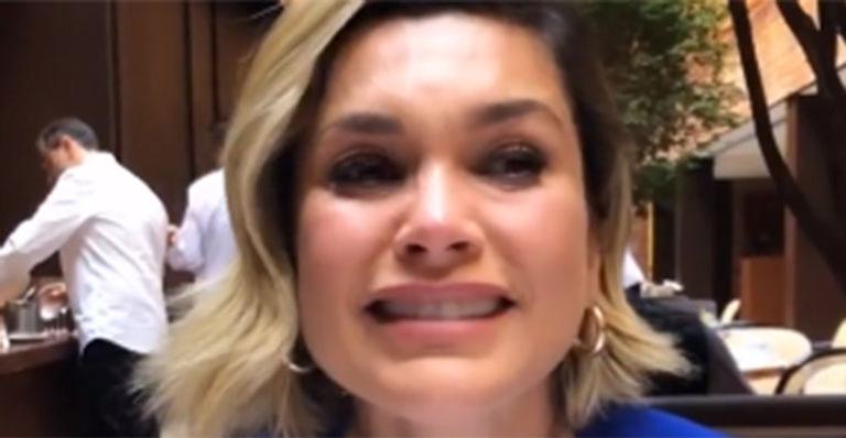 Flávia Alessandra recebe visita surpresa das filhas em Brumadinho: ”Dor no coração”