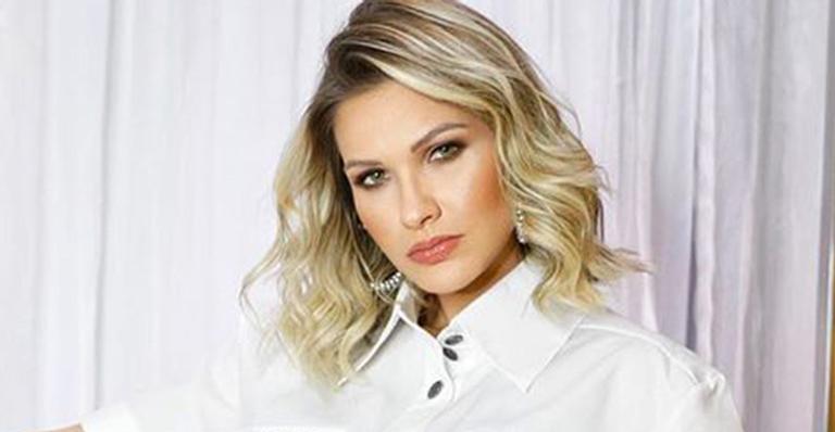 Andressa Suita encanta ao mostrar Gabriel todo estiloso seguindo os passos do pai