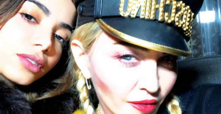 Anitta revela que ensinou português à Madonna: ”Foi tenso, mas incrível”