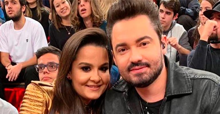 Maiara presenteia a filha de Fernando com anel de diamantes