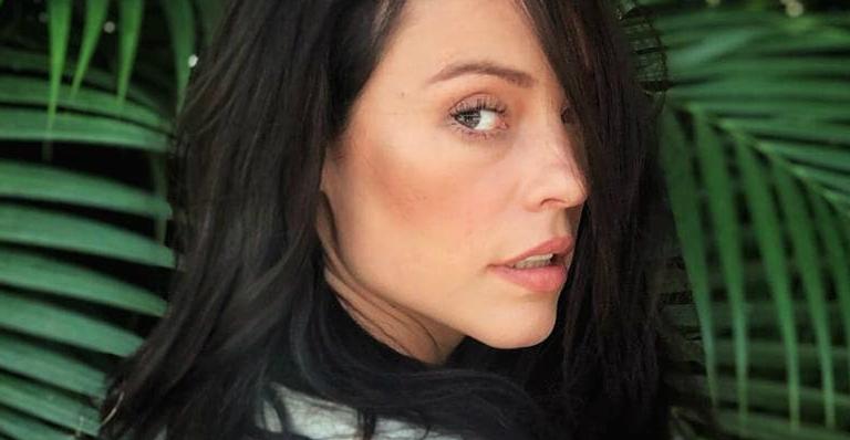 Paolla Oliveira abre sorriso espontâneo e é coberta de elogios