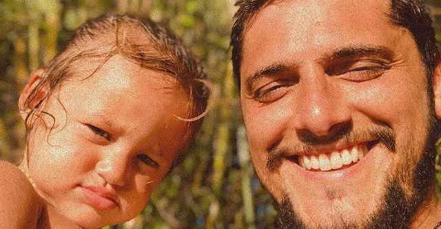 Bruno Gissoni derrete corações ao flagrar momento espontâneo da filha, Madalena