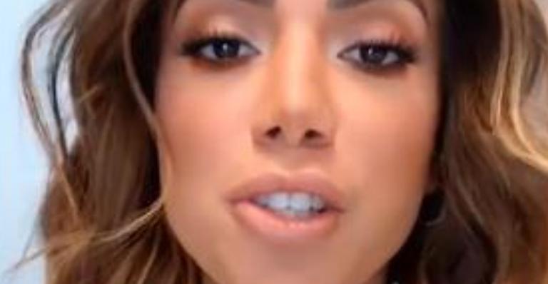 Anitta se pronuncia após boatos de que estaria grávida de Pedro Scooby