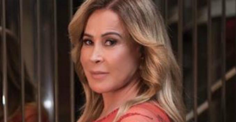 Após polêmicas na família, Zilu Camargo encontra filho de Luciano