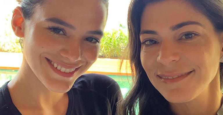 Após devorar frituras, Bruna Marquezine treina pesado em pleno domingo