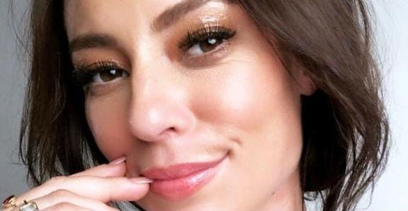 Paolla Oliveira aposta em maquiagem destruída: ”Nem assim consegue ficar feia”