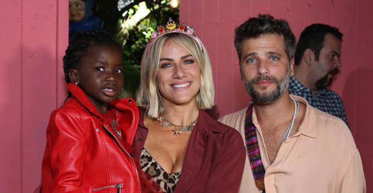 Giovanna Ewbank explode o fofurômetro ao mostrar look de Titi para festa junina