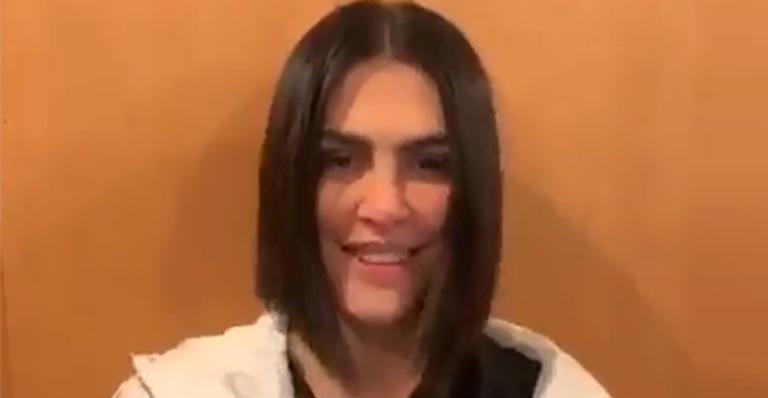 Cleo avalia sua vida amorosa com sinceridade: ”A famosa otária”