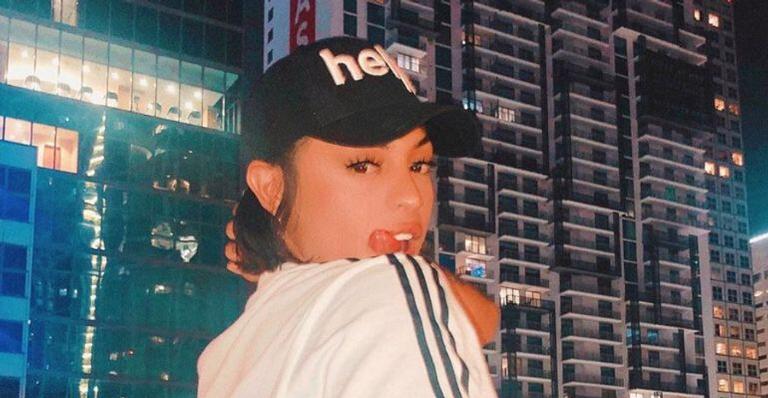 Ousada, Pabllo Vittar empina bumbum em Miami e leva fãs ao delírio: ”Eu vou na garupa”