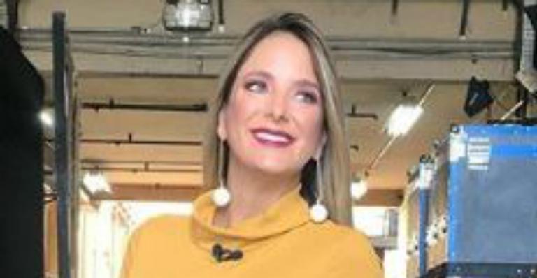 Tici Pinheiro posa com vestido coladinho e exibe barrigão poderoso no limite: ”Vem, Manu”