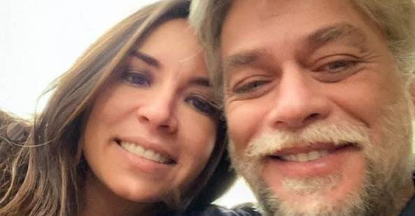 Namorada de Fábio Assunção sai em defesa do namorado: “Seguimos juntos”