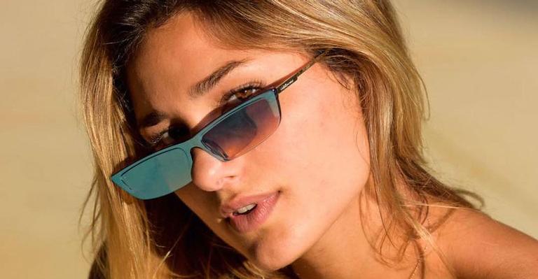 Sasha Meneghel surge com biquíni ousado em dia de praia em Noronha