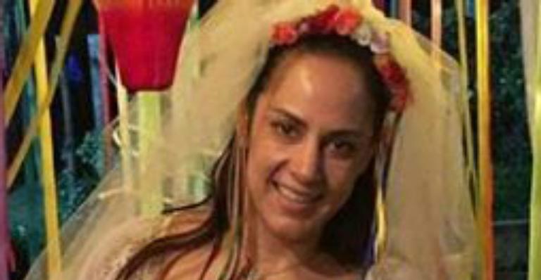 Silvia Abravanel divide raro clique com as filhas durante festa junina e encanta fãs