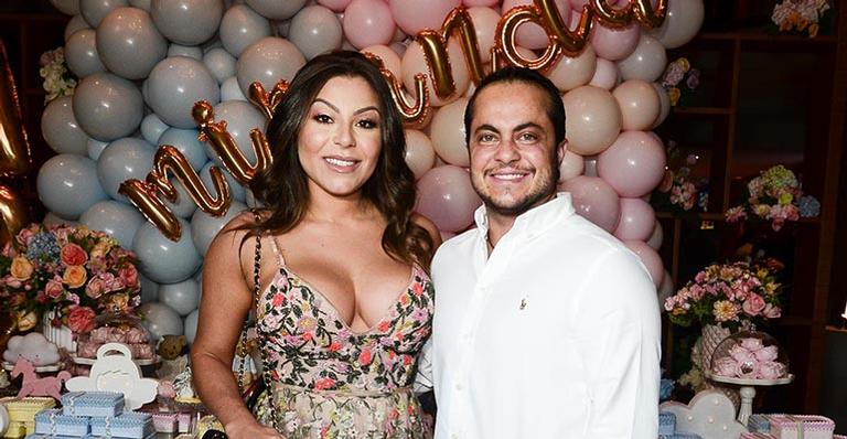 Grávida, Esposa de Thammy Miranda faz antes e depois de sua barriga