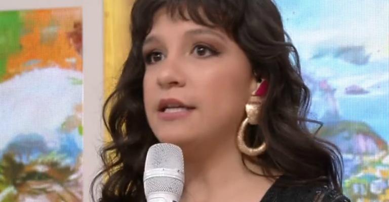 Priscilla Alcântara volta à TV na Globo e comenta: ”Eu não sabia nada”
